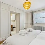 Idyllic 2Bed 2Bath Apartment