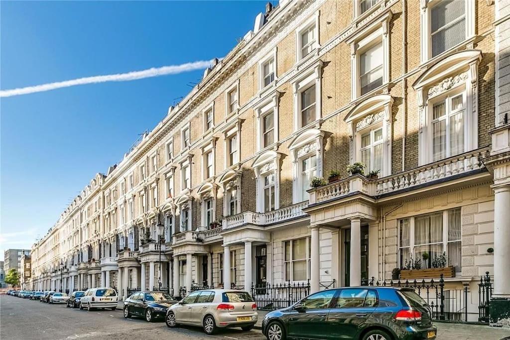 Idyllic 2bed 2bath Apartment London