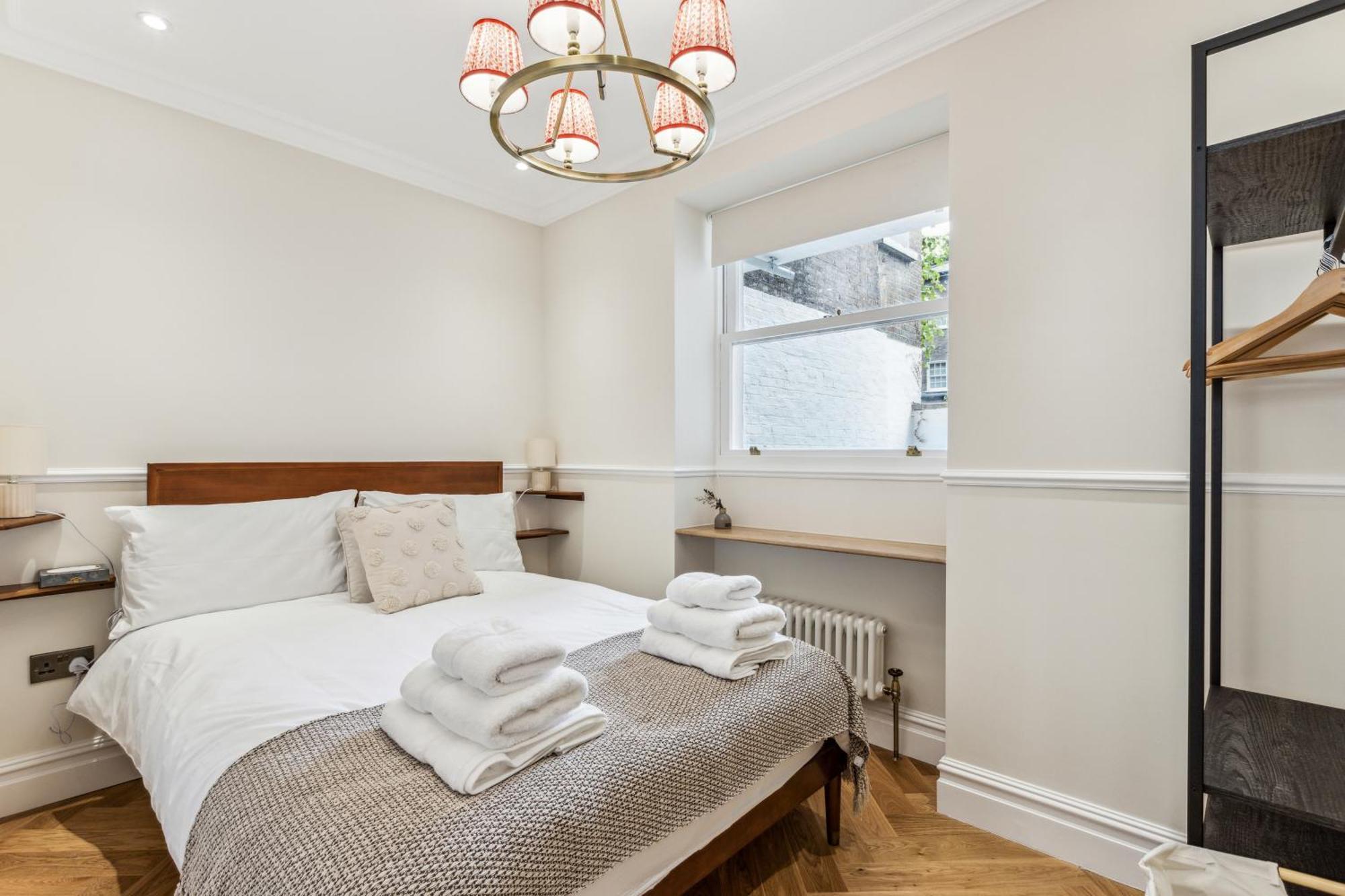 Idyllic 2bed 2bath London
